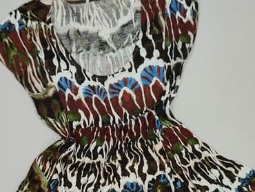 bluzki damskie dopasowane: Bluzka damska, rozmiar S — 1