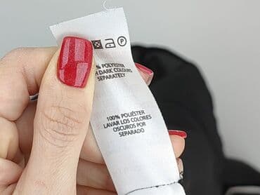 czarna bluza pull and bear: Atmosphere, Bluzka damska, rozmiar S — 7