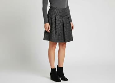 spódnice czarne w białe groszki: BPC Selection, Спідниця жіноча, розмір XL — 1
