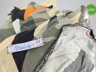 Ubrania damskie: Bluzka damska, rozmiar 2XL — 4