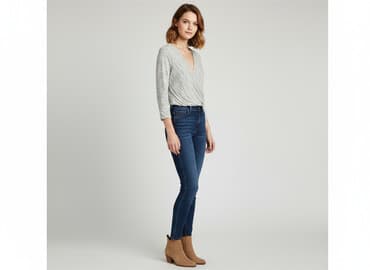 kurtka jessica simpson: Jessica Simpson, Bluzka damska, rozmiar XS — 1