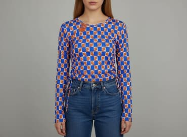 bluzki z ozdobnymi rękawami: Women`s top, size M — 1