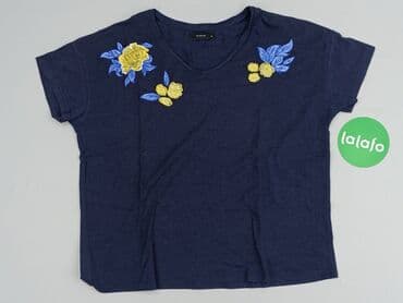 guess t shirty allegro: Reserved, Women`s T-shirt, size M (EU 38) — 2
