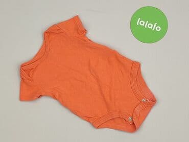 krótkie spodenki niemowlęce 74: Body, Carter's, 3-6 months, 
condition - Very good — 2