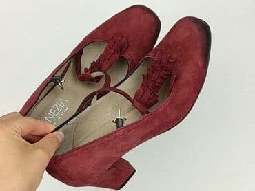 buty damskie shein: Venezia, Półbuty damskie, 39, stan - Bardzo dobry — 7