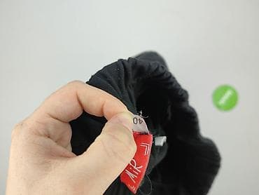 pull and bear spodenki dresowe: Spodnie materiałowe damskie, rozmiar M — 5