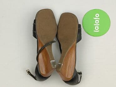 beżowe buty na koturnie ccc: Clarks, Sandały damskie, 38 — 4