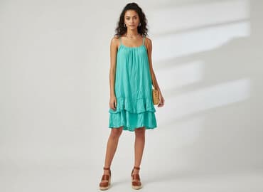 sukienka na wyjazd do turcji: Сукня жіноча, розмір M — 1