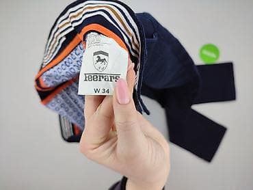 pull and bear marynarki: Chinosy dla mężczyzn, rozmiar L — 4