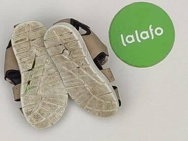 koszulki z dekoltem w szpic: Sandałki 23, Używany — 4