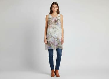 bluzki damskie z aplikacjami: Women`s dress, size S — 1