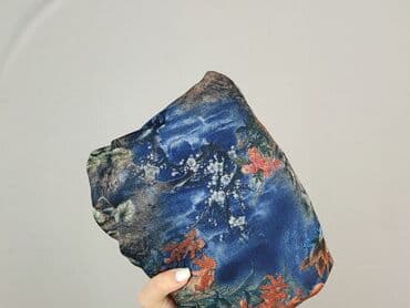 eleganckie bluzki w kwiaty: Bluzka damska, rozmiar 2XL — 5