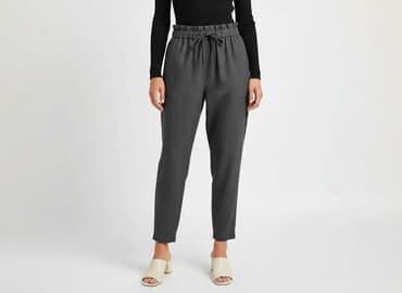 spodnie w paski pull and bear: PULL&BEAR, Material trousers for women, size M — 1
