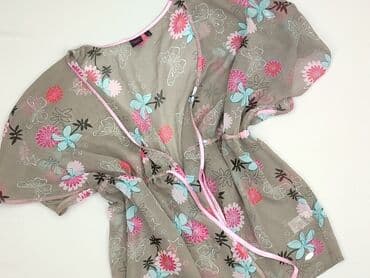 Women`s cape, size M (EU 38)