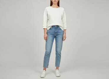 bluza wiedźmin reserved: Reserved, Bluza damska
, rozmiar S — 1