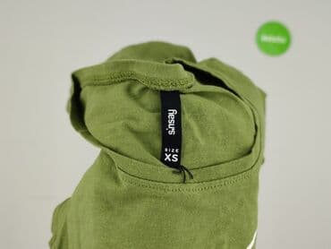 obcisłe koszulki: T-shirt damski, rozmiar XS — 4