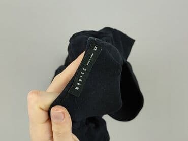 czarne t shirty w serek damskie: Mohito, T-shirt damski, rozmiar XS — 4