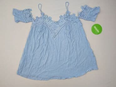 koszulka z poduszkami na ramionach h: T-shirt damski, rozmiar S — 3