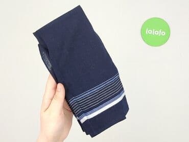 dodatki do zielonej sukienki: Używana, męska chusteczka do nosa w idealnym stanie. Chusteczka jest — 4