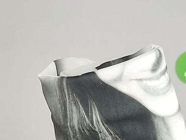 koszulki hooligans: Stradivarius, T-shirt damski, rozmiar M — 7