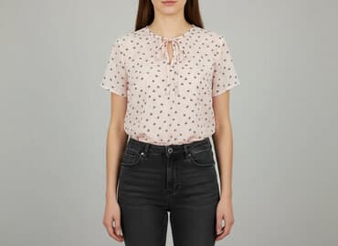 bluzki z hello kitty: Bluzka damska, rozmiar M — 1