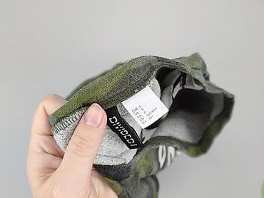 bluza moro cropp: H&M Divided, Bluza damska
, rozmiar S — 5