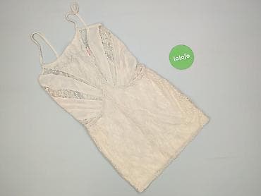 converse z sercem: Bershka, Sukienka damska, rozmiar M — 2