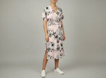 Women`s dress, size L