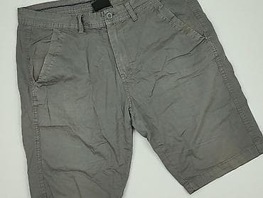 pull and bear dzwony: Y, Szorty dla mężczyzn, rozmiar L — 1