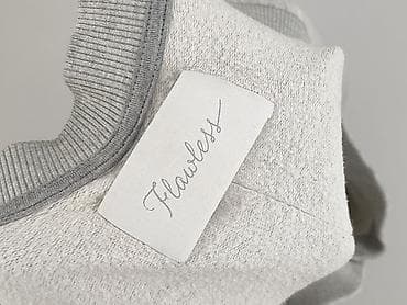 hello kitty sweter: Bluza damska
, rozmiar 6XL — 4