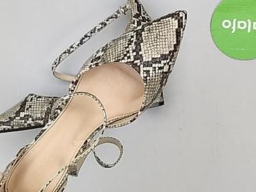 buty mule ccc: Półbuty damskie, rozmiar 40 — 7