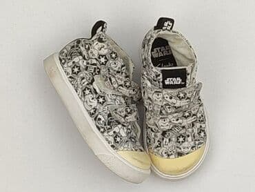 koszulki fruit of the loom hurt: Trampki Clarks, 22, Używany — 1