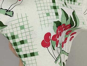 Dekoracje do domu: Obrus 148 x 160, kolor - Biały, stan - Bardzo dobry — 4