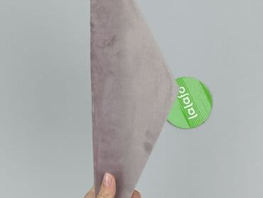 Home & Garden: Szary, trójkątny element dekoracyjny wykonany z miękkiego materiału — 4