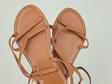 crocs tanio: Sandały damskie, rozmiar 38 — 4