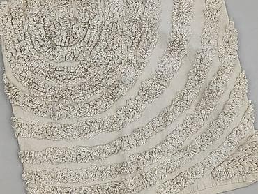 Pillowcase, 41 x 41, kolor - Beżowy, stan - Bardzo dobry