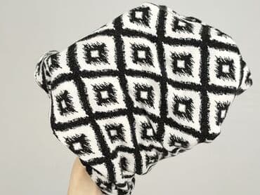 aplikacje z ubraniami: UpFashion, Top damski, rozmiar M — 6