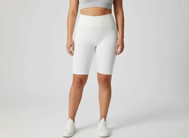 białe krótkie spodenki: Greence, Szorty damskie, rozmiar XL — 1