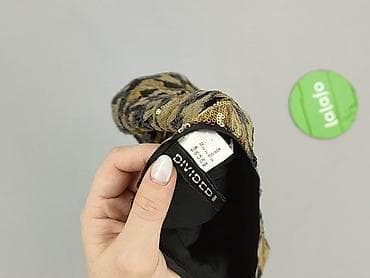 spodenki givenchy: H&M Divided, Szorty damskie, rozmiar XS — 4