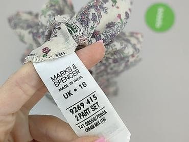 bluzka m: Marks & Spencer, Bluzka damska, rozmiar 3XL — 5