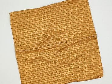 Pillowcase, 38 x 38, kolor - Złoty, stan - Idealny