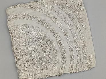 Dom i ogród: Pillowcase, 42 x 42, kolor - Beżowy, stan - Bardzo dobry — 1