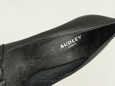 waska stopa: Czarne czółenka na szpilce AUDLEY London - Model: 202.10 - Rozmiar — 6