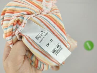 mystery box z koszulkami piłkarskimi: Marks & Spencer, T-shirt damski, rozmiar 5XL — 5