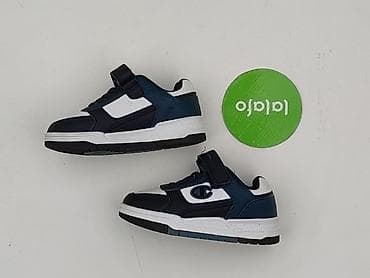 dresy marvel: Buty sportowe Champion, 28, Używany — 2