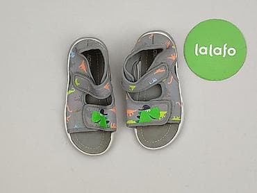 kombinezony softshell: Босоніжки 27, Б/в — 2