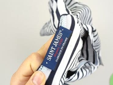 najladniejsze koszulki pilkarskie: T-shirt damski, rozmiar S — 4