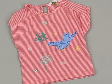 czerwone sukienki swiateczne: T-shirt, John Lewis, 6-9 months, condition - Perfect — 1