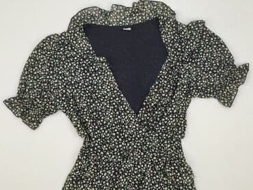 czerwona sukienka czarne rajtuzy: Sukienka damska, M — 1