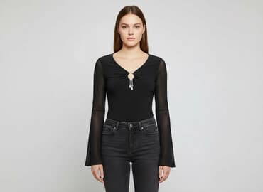 czarne bluzki z rozszerzanymi rękawami: Women's blouse, size S — 1